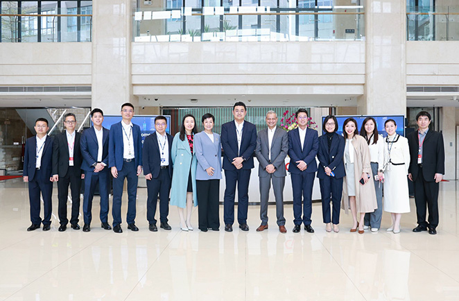 MAXHUB TO BUILD ADVANCED AI SOLUTIONS WITH MICROSOFT AZURE CLOUD TO DRIVE GLOBAL BUSINESS GROWTH
